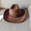 Ruskea fedora / seikkailijan hattu