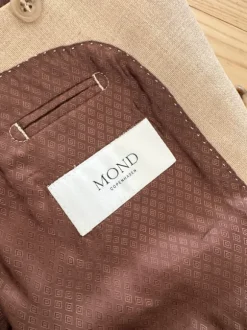 Sand double bottom jacket from Mond