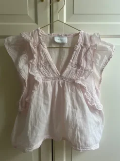 Sart rosa Neo Noir top