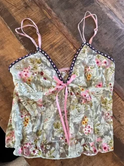 Sød blondetop