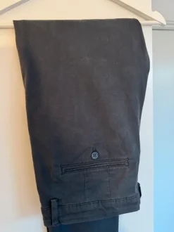Selected Chinos