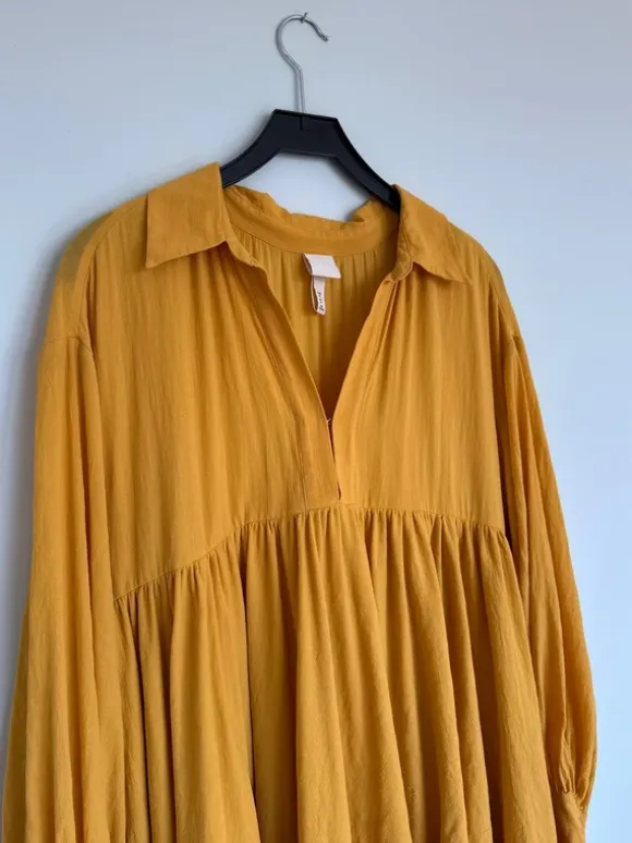 Senapsgul klänning H&M