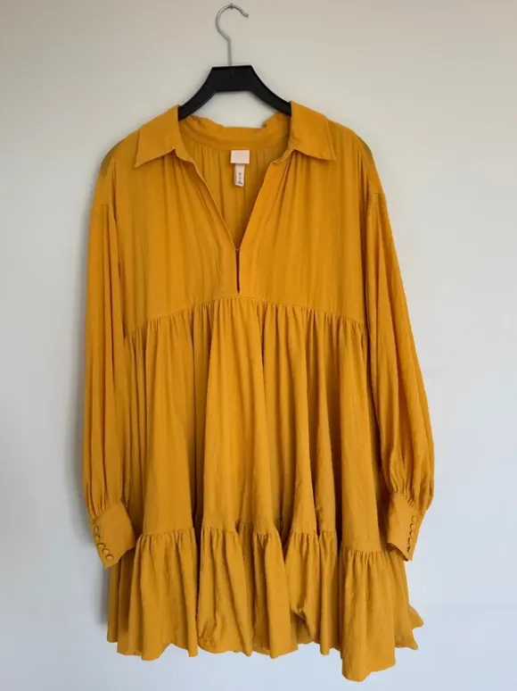 Senapsgul klänning H&M