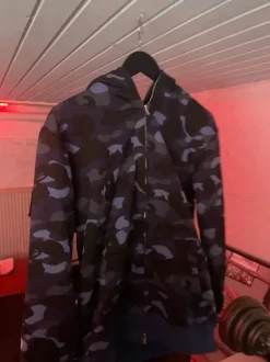 Shake hoodie blue camo men’s