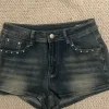 SHEIN skorts med dödskallar