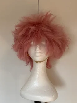 Short pink wig