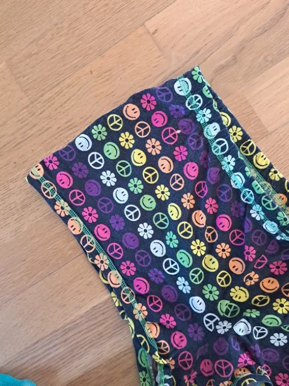 Shorts med smiley på