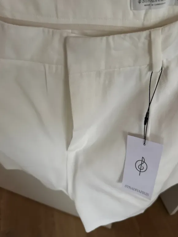 Shorts stradivarius