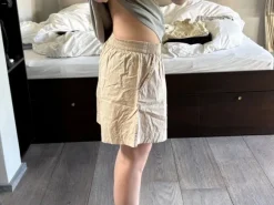 Skall studio beige shorts