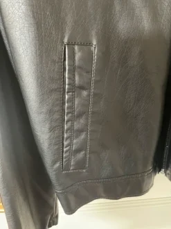 Skinnjacka herr från Guess