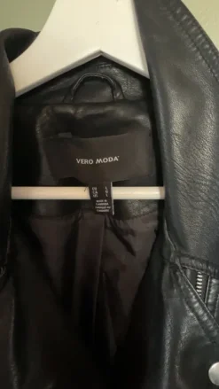 Skinnjacka veroModa L