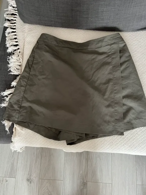 Skort Spódnico-spodenki Uniqlo