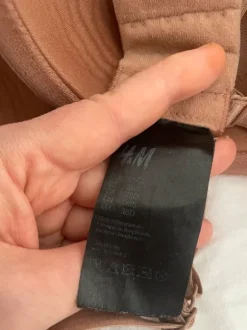 Snygg BH i bronz färg med spets
