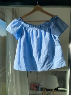 Snygg blå topp