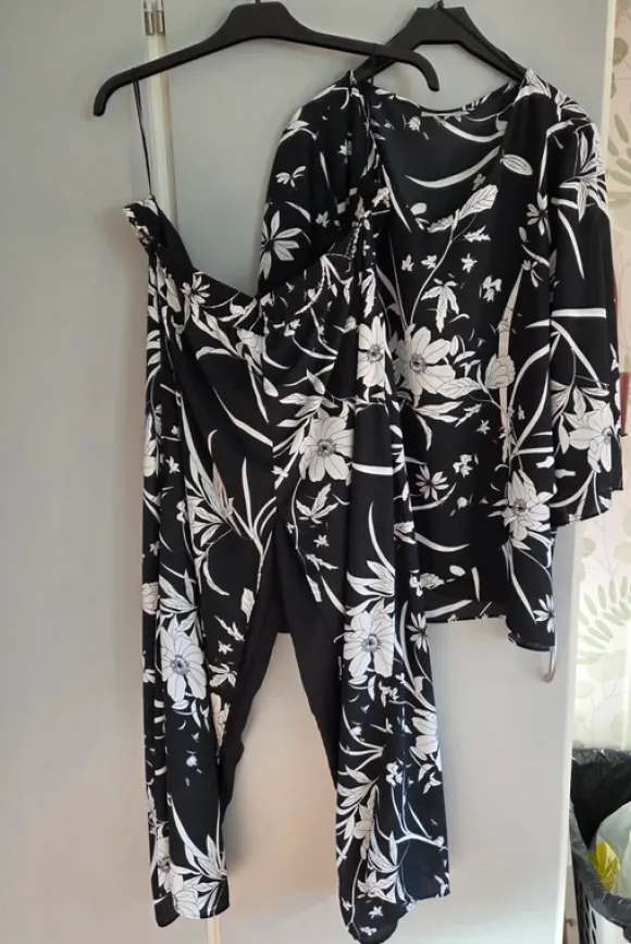 Snygg dress byxor och tunika