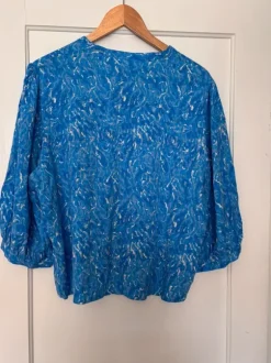 Soft rebels bluse med knapper størrelse xl