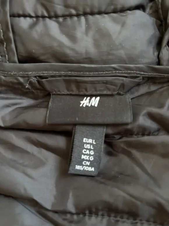Sort vest