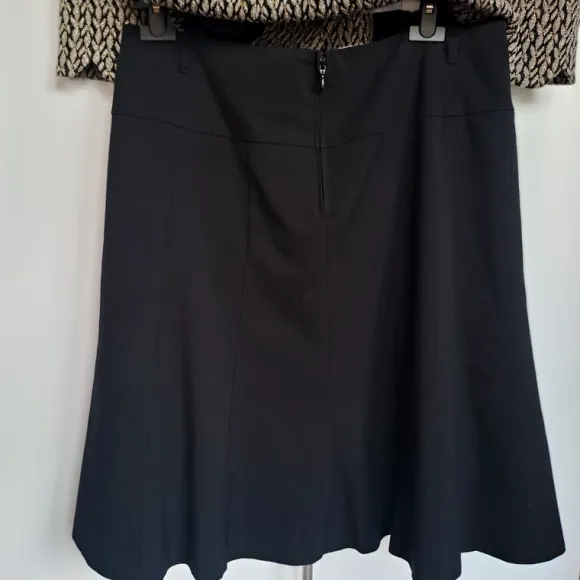 Spódnica trapezowa a-line • old money refined | classic skirt, casual, czarna , roz.44/46