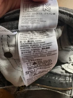 Spodenki shorts krótkie Levi’s 502 w34 szare