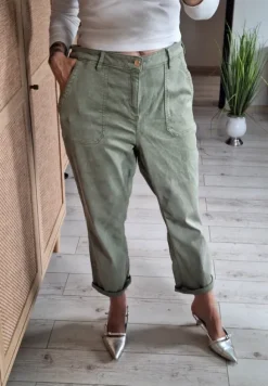 Spodnie 46 3xl od F&F
