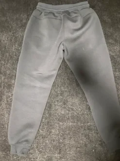Spodnie ellesse czarne