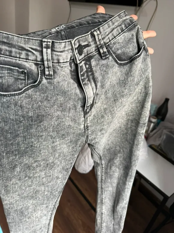 Spodnie jeans bdg