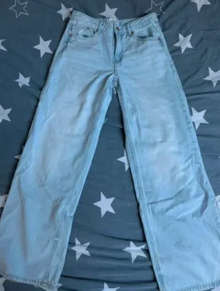 Spodnie jeansowe stradivarius D91