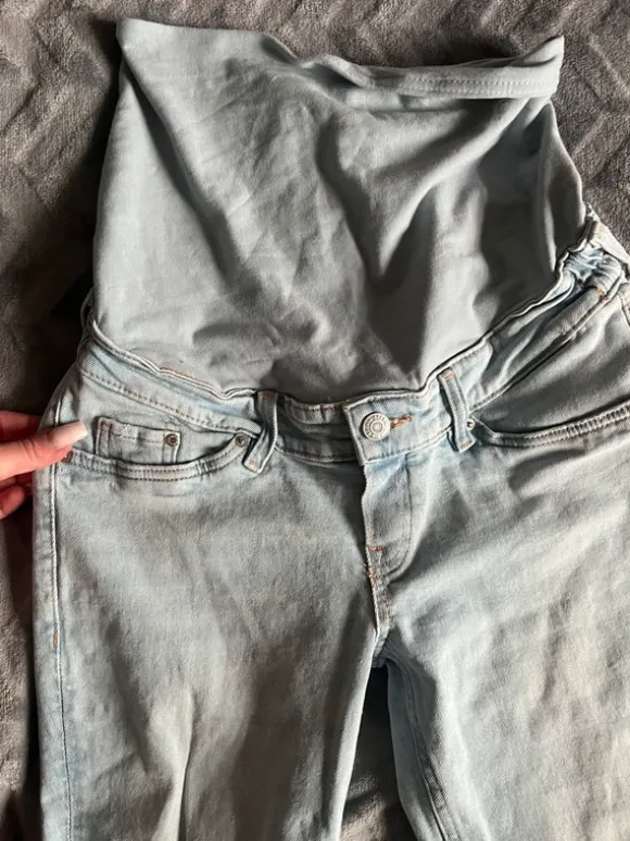 Spodnie jeansy mom jeans ciążowe XS z pasem