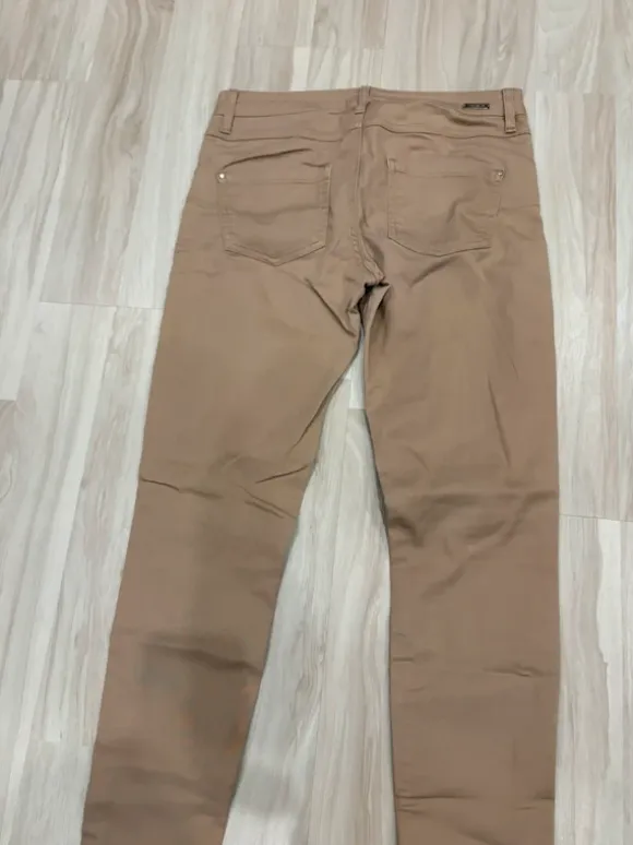 Spodnie Orsay 38