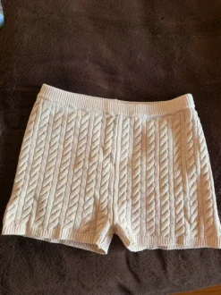 Stickade shorts