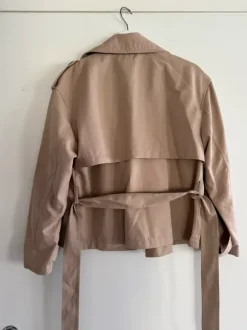 Stradivarius kevättakki S