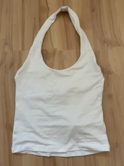 Stradivarius top