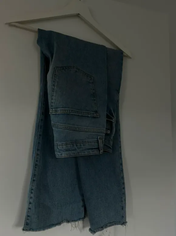Straight Jeans 🌸