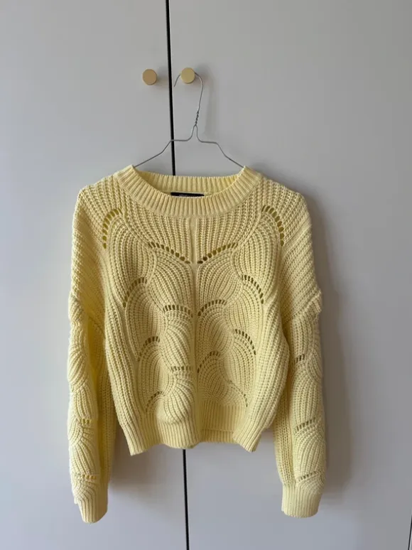 Striktrøje fra Gina Tricot