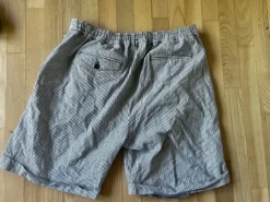 Strippede shorts