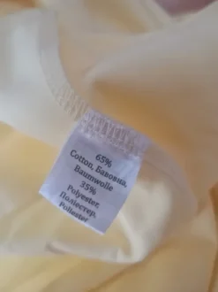 Sukienka midi, rozkloszowana, wiązana. Efekt wow!
