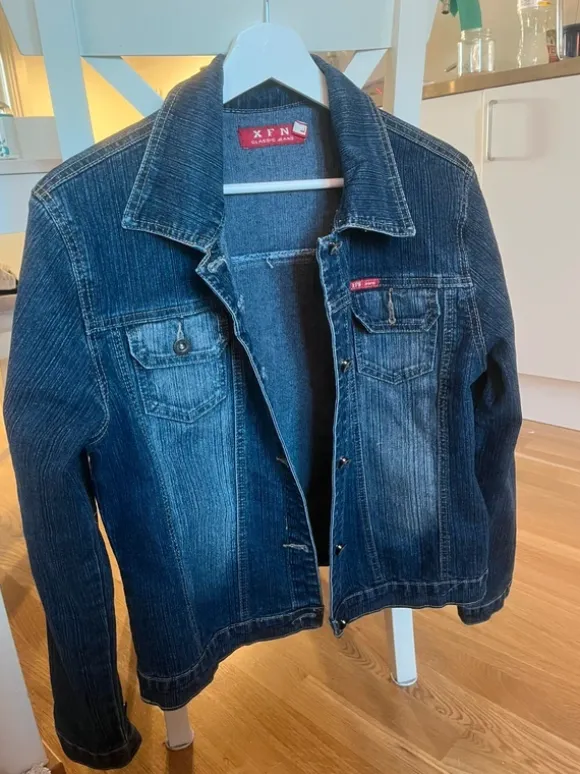 Super snygg jeans jacka