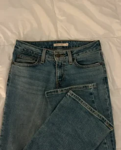 Superlow bootcut jeans