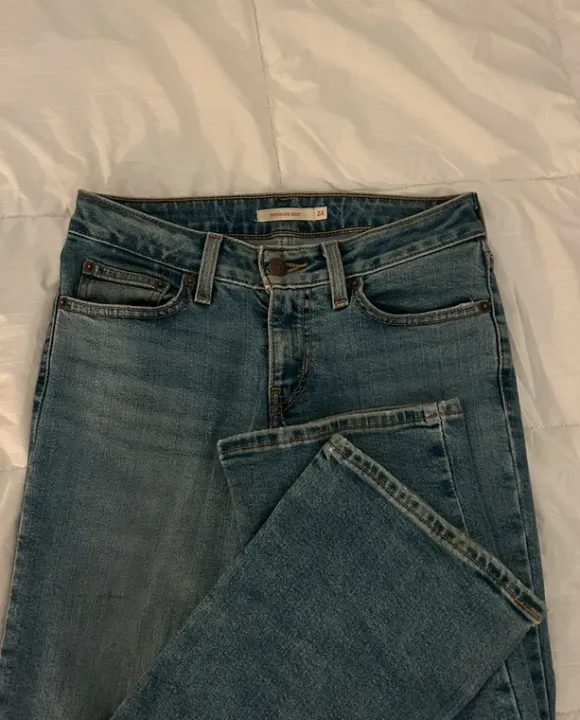Superlow bootcut jeans