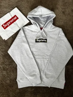 Supreme Hoodie