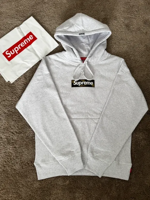 Supreme Hoodie