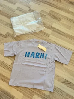 Supreme t-shirt