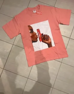 Supreme T-shirt