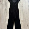 Svart jumpsuit