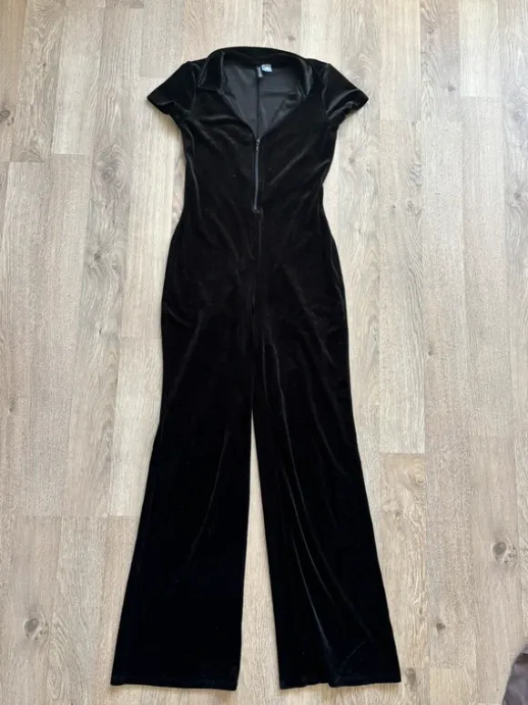 Svart jumpsuit