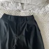 Svarta kostymbyxor från Uniqlo