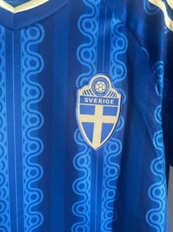 Sverige 2026 str: XL,M