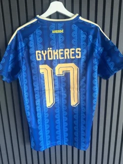 Sverige 2026 str: XL,M