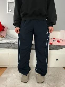 Szerokie spodnie ortalion adidas 3paski alternative vintage