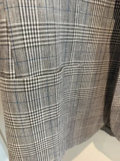 Ted Baker bleiseri, 56
